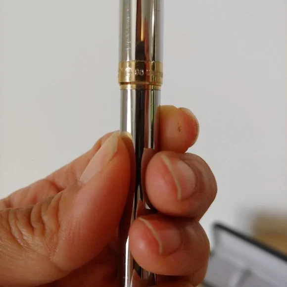 ❤️SOLD❤️Looney Tunes Tazmanian Devil Pen Silver and Gold Tone WB 96 - Picture 5 of 5